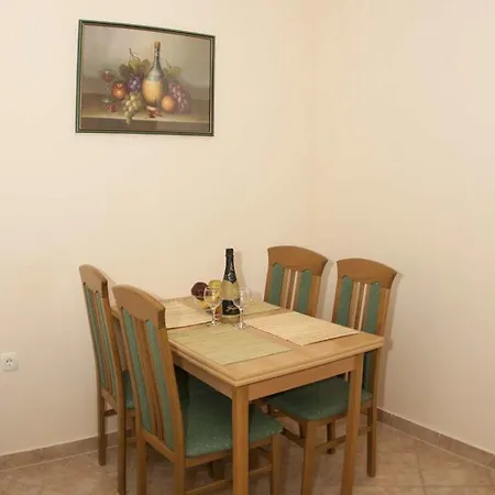 דירה Simovic