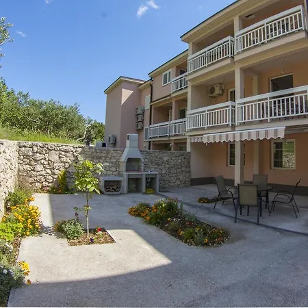 Simovic Apartment Tucepi