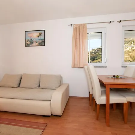 Simovic Apartment *