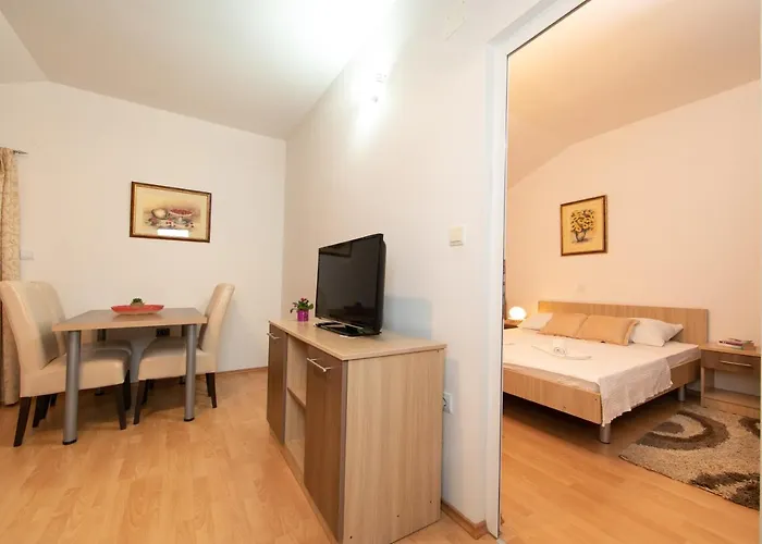 Simovic Apartment Tucepi
